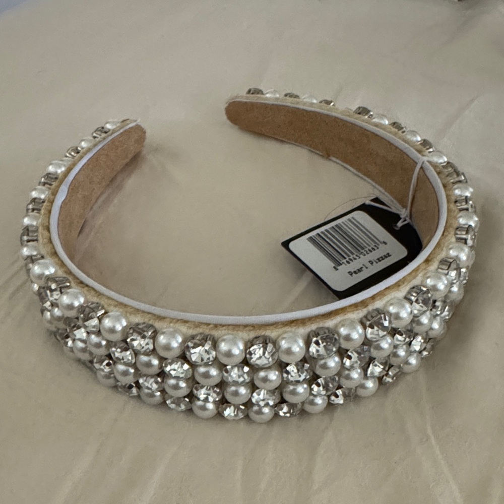 Pearl & Crystal Embellished Headband - White/Silver